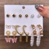 Set de aretes de varios diseños