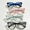 Cat Eyes Divango