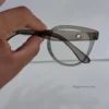 Cat Eyes Divango