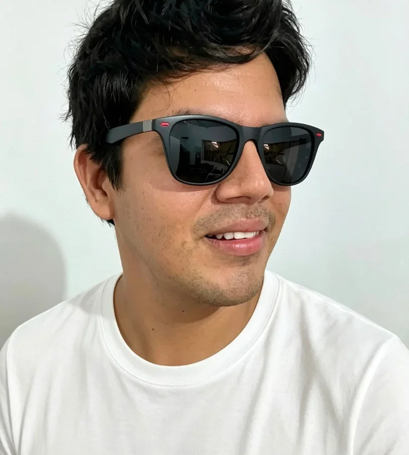 Wayfarer Three modelo F.