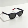 129 Wayfarer Three modelo F.