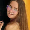 22 (9) Lily